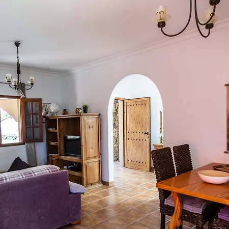 Casa Mami- A Spanish Oasis In Lajares For Families & Friends فيلة