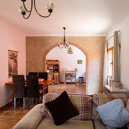 Casa Mami- A Spanish Oasis In Lajares For Families & Friends * لاجاريس