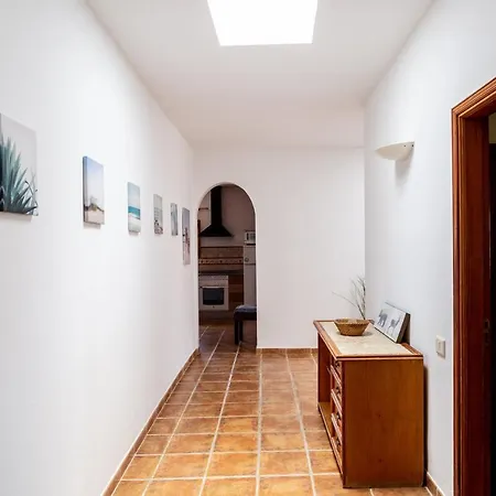 Casa Mami- A Spanish Oasis In Lajares For Families & Friends لاجاريس