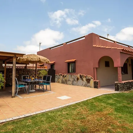 Casa Mami- A Spanish Oasis In Lajares For Families & Friends * لاجاريس