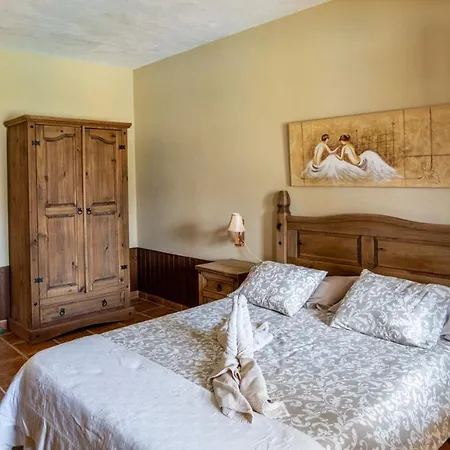 Casa Mami- A Spanish Oasis In Lajares For Families & Friends فيلة