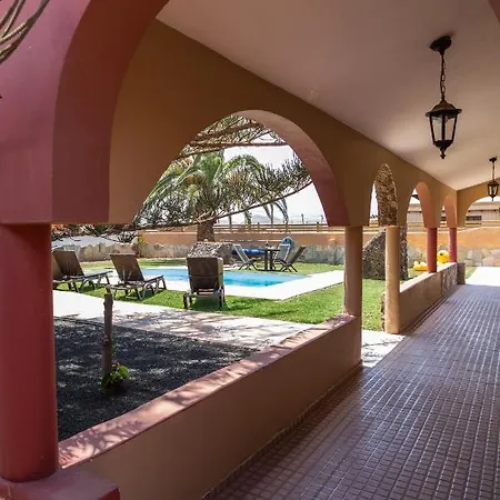Casa Mami- A Spanish Oasis In Lajares For Families & Friends * لاجاريس