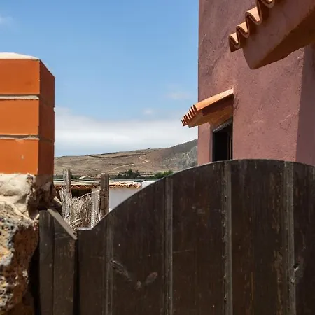 Casa Mami- A Spanish Oasis In Lajares For Families & Friends * لاجاريس